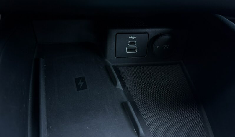 Ford Focus | FWD (przód) | Manualna | 125 KM | Czerwony full