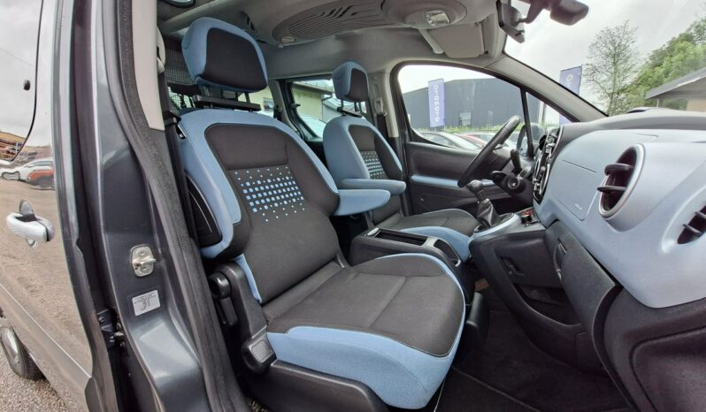 Citroën Berlingo | FWD (przód) | Manualna | 120 KM | Szary full
