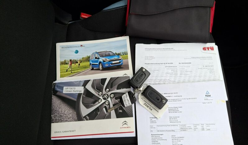 Citroën Berlingo | FWD (przód) | Manualna | 120 KM | Szary full