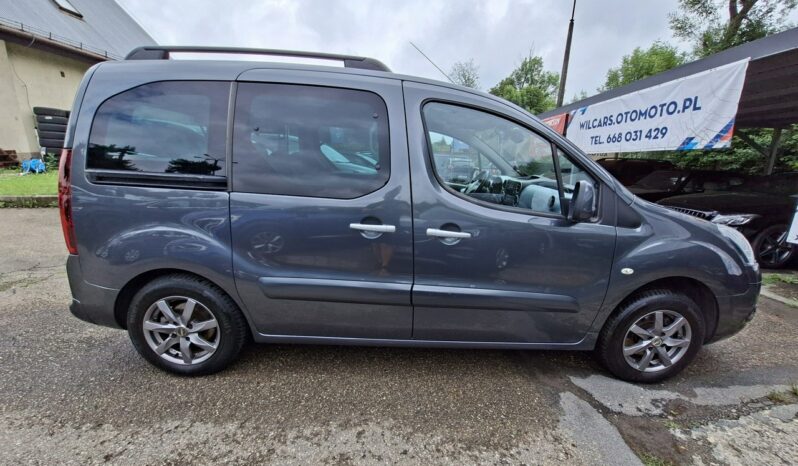 Citroën Berlingo | FWD (przód) | Manualna | 120 KM | Szary full