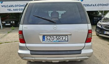 Mercedes-Benz ML | 4×4 (stały) | Automatyczna | 218 KM | Srebrny full