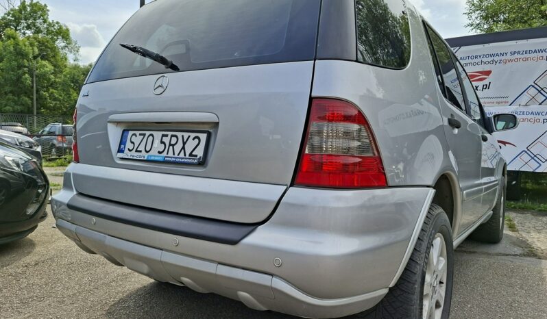 Mercedes-Benz ML | 4×4 (stały) | Automatyczna | 218 KM | Srebrny full