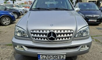 Mercedes-Benz ML | 4×4 (stały) | Automatyczna | 218 KM | Srebrny full