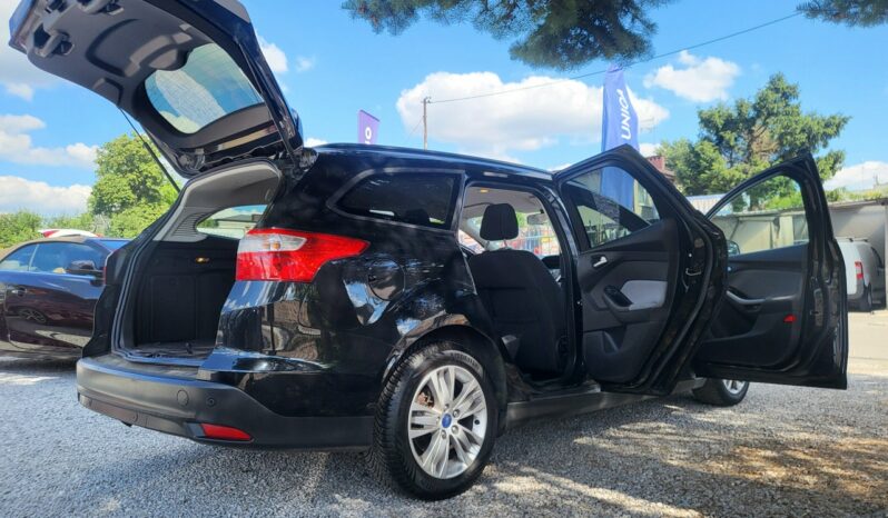 Ford Focus | FWD (przód) | Manualna | 125 KM | Czarny full