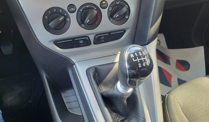 Ford Focus | FWD (przód) | Manualna | 125 KM | Czarny full