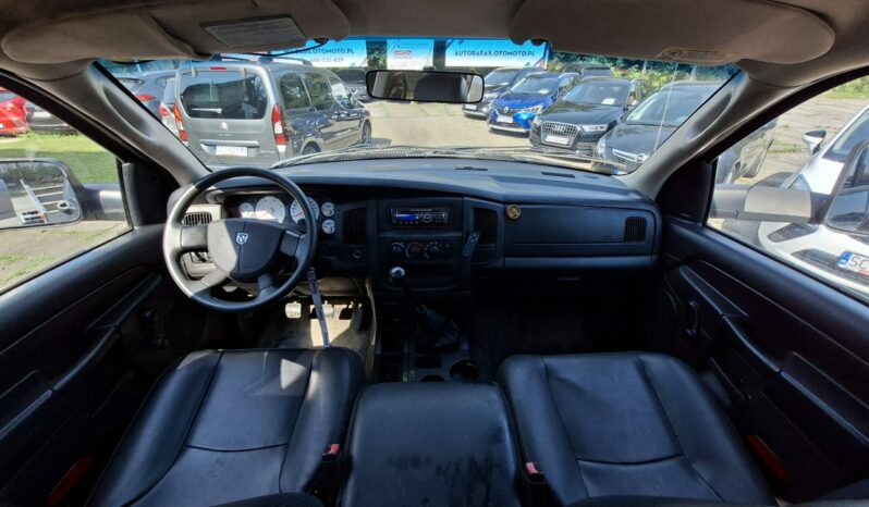 Dodge RAM | RWD (tył) | Manualna | 195 KM | Granatowy full