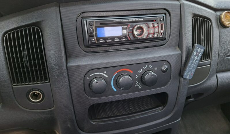 Dodge RAM | RWD (tył) | Manualna | 195 KM | Granatowy full