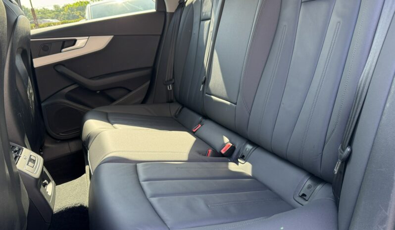 Audi A4 Avant | FWD (przód) | Automatyczna | 204 KM | Czarny full