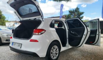 Hyundai i30 | FWD (przód) | Manualna | 100 KM | Biały full