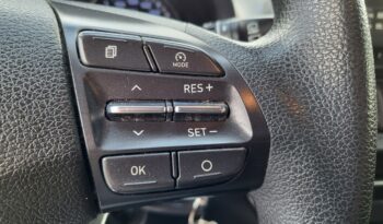 Hyundai i30 | FWD (przód) | Manualna | 100 KM | Biały full