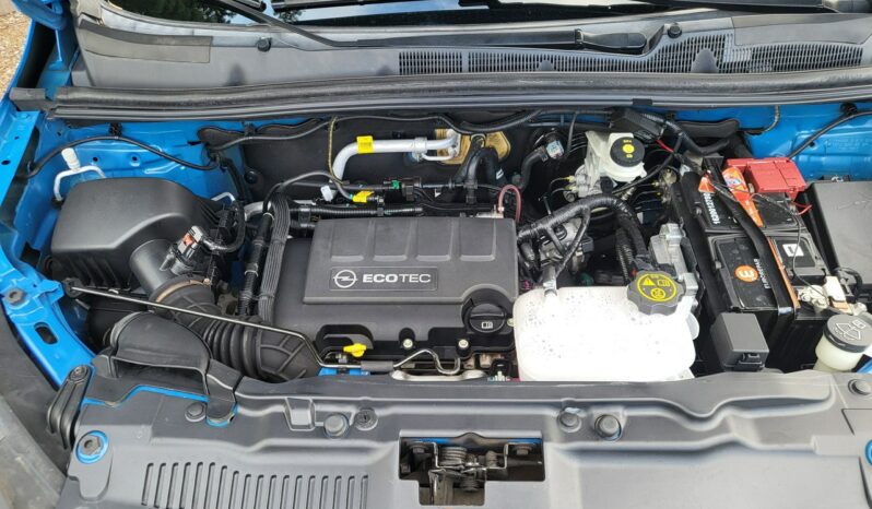 Opel Mokka | 4×4 (stały) | Manualna | 140 KM | Niebieski full