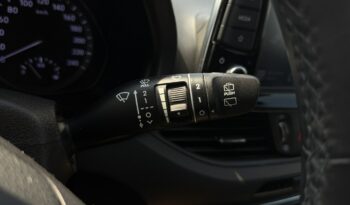 Hyundai i30 | FWD (przód) | Manualna | 120 KM | Srebrny full