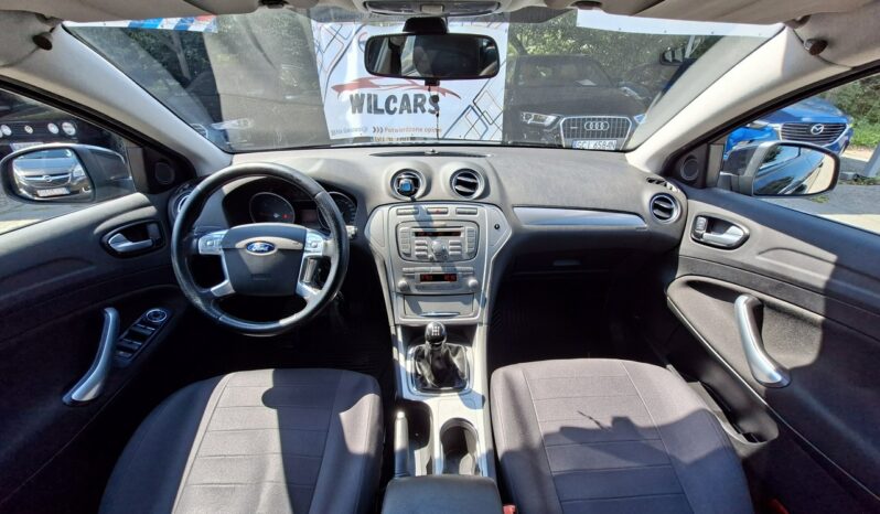 Ford Mondeo | FWD (przód) | Manualna | 100 KM | Czarny full