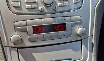 Ford Mondeo | FWD (przód) | Manualna | 100 KM | Czarny full