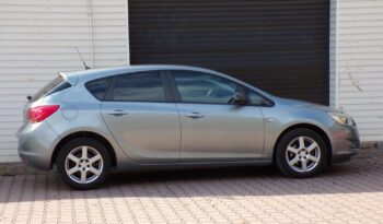 Opel Astra | FWD (przód) | Manualna | 115 KM | Srebrny full