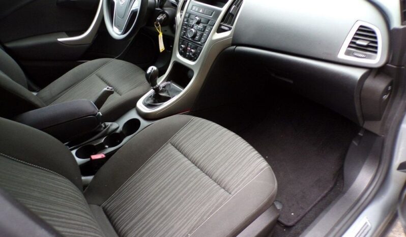 Opel Astra | FWD (przód) | Manualna | 115 KM | Srebrny full