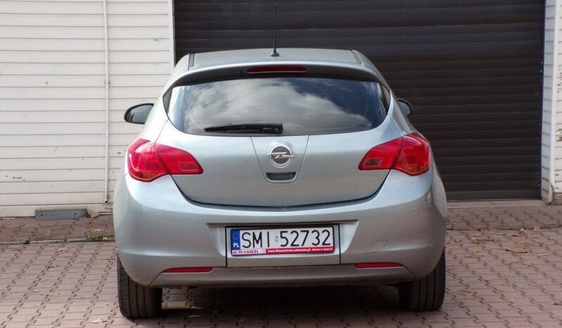 Opel Astra | FWD (przód) | Manualna | 115 KM | Srebrny full