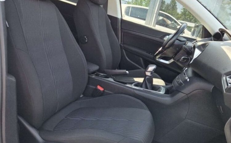 Peugeot 308 | FWD (przód) | Manualna | 99 KM | Biały full