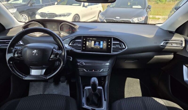 Peugeot 308 | FWD (przód) | Manualna | 99 KM | Biały full