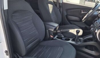 Hyundai ix35 | FWD (przód) | Manualna | 135 KM | Biały full