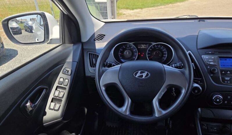 Hyundai ix35 | FWD (przód) | Manualna | 135 KM | Biały full