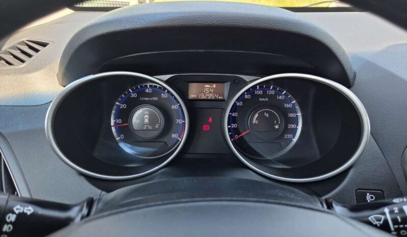 Hyundai ix35 | FWD (przód) | Manualna | 135 KM | Biały full