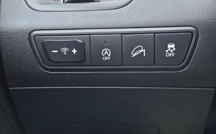 Hyundai ix35 | FWD (przód) | Manualna | 135 KM | Biały full