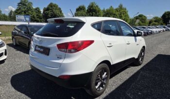 Hyundai ix35 | FWD (przód) | Manualna | 135 KM | Biały full