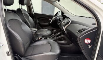 Hyundai ix35 | FWD (przód) | Manualna | 166 KM | Biały full