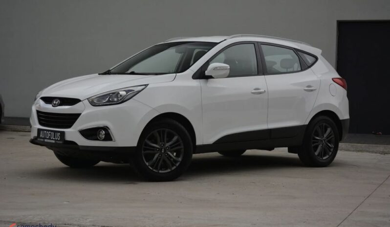 Hyundai ix35 | FWD (przód) | Manualna | 166 KM | Biały full