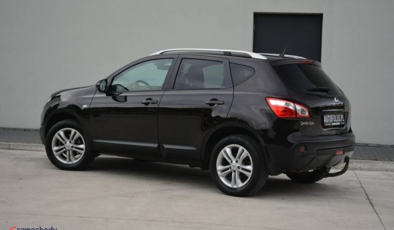 Nissan Qashqai | 4×4 (doł. ręcznie) | Manualna | 141 KM | Inny kolor full