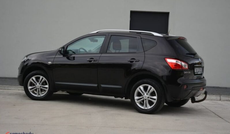 Nissan Qashqai | 4×4 (doł. ręcznie) | Manualna | 141 KM | Inny kolor full
