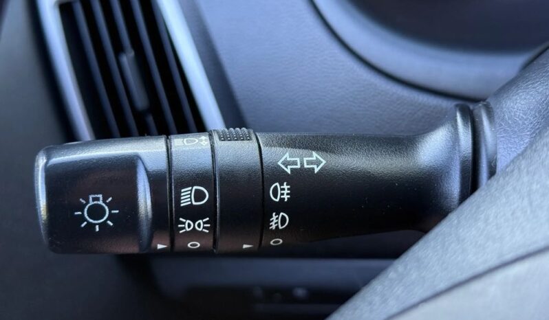 Hyundai i20 | FWD (przód) | Manualna | 86 KM | Niebieski full