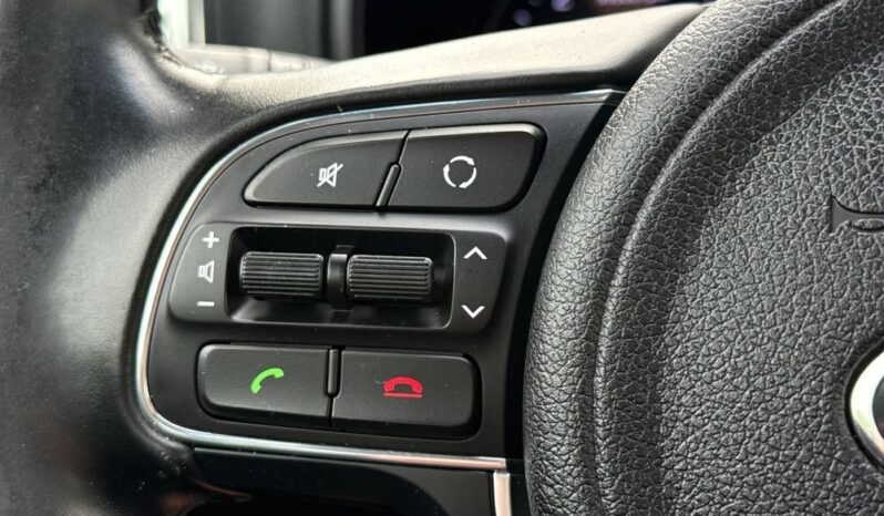 Kia Sportage | FWD (przód) | Manualna | 136 KM | Czarny full