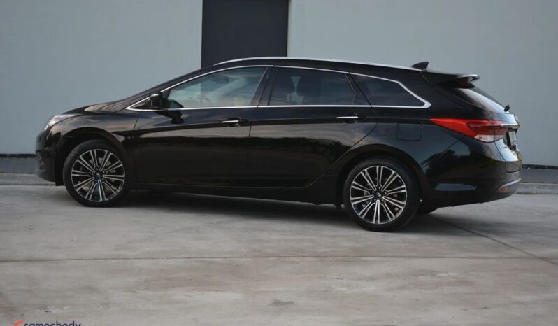 Hyundai i40 | FWD (przód) | Automatyczna | 141 KM | Czarny full