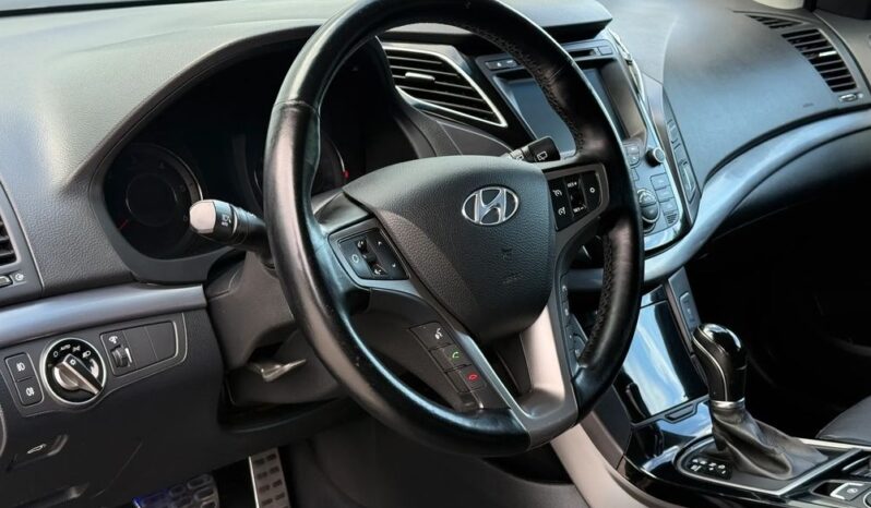 Hyundai i40 | FWD (przód) | Automatyczna | 141 KM | Czarny full