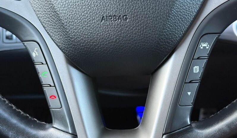 Hyundai i40 | FWD (przód) | Automatyczna | 141 KM | Czarny full