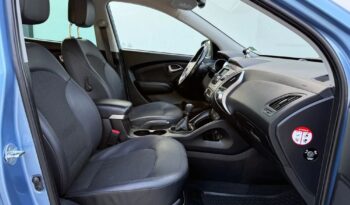 Hyundai ix35 | FWD (przód) | Manualna | 135 KM | Niebieski full