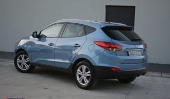 Hyundai ix35 | FWD (przód) | Manualna | 135 KM | Niebieski full