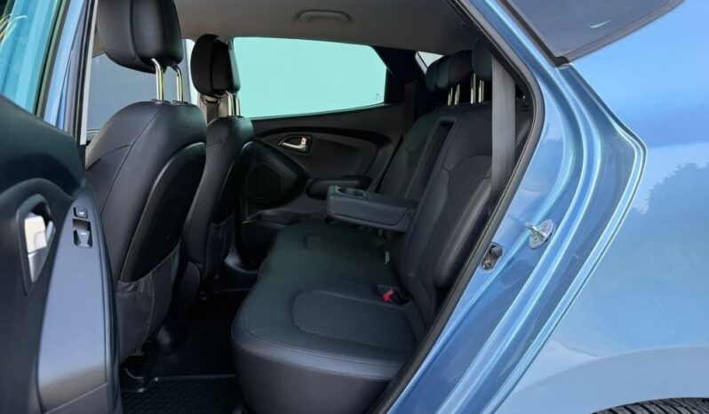 Hyundai ix35 | FWD (przód) | Manualna | 135 KM | Niebieski full