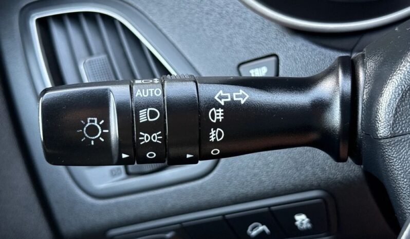Hyundai ix35 | FWD (przód) | Manualna | 135 KM | Niebieski full