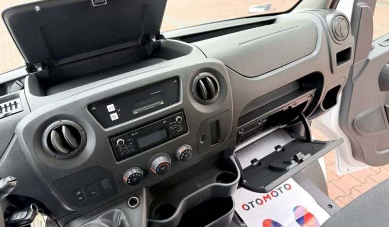 Renault Master | 4×4 (doł. ręcznie) | Manualna | 130 KM | Biały full