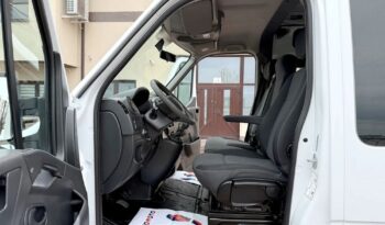 Renault Master | 4×4 (doł. ręcznie) | Manualna | 130 KM | Biały full