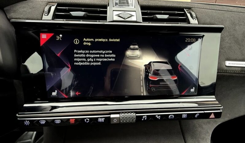 DS Automobiles DS 7 Crossback | FWD (przód) | Automatyczna | 179 KM | Biały full