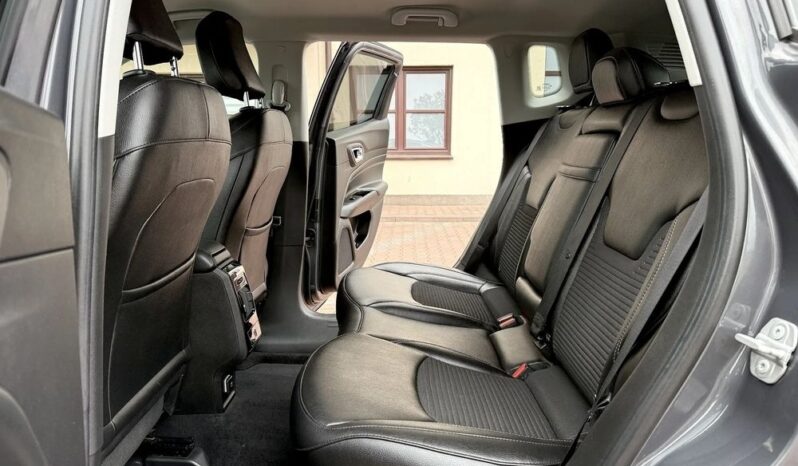 Jeep Compass | FWD (przód) | Automatyczna | 130 KM | Inny kolor full