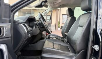 Ford Ranger | 4×4 (stały) | Manualna | 213 KM | Czarny full