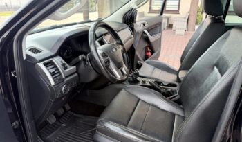 Ford Ranger | 4×4 (stały) | Manualna | 213 KM | Czarny full