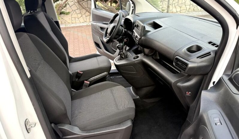 Toyota Proace City Verso | FWD (przód) | Manualna | 110 KM | Biały full