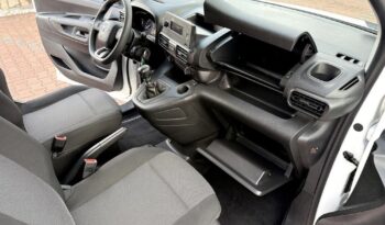 Toyota Proace City Verso | FWD (przód) | Manualna | 110 KM | Biały full