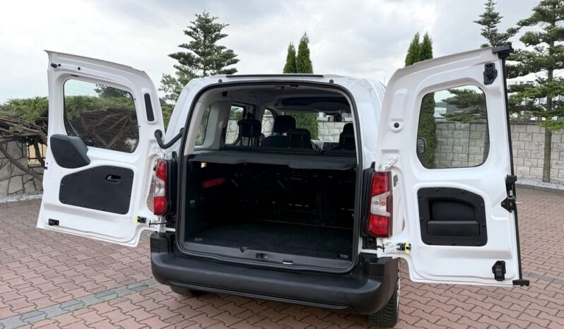 Toyota Proace City Verso | FWD (przód) | Manualna | 110 KM | Biały full